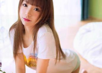 GIRLT果团网 – 王语纯的高清厨娘人生，这张图片像是一道开胃菜，让人想要品尝更多…