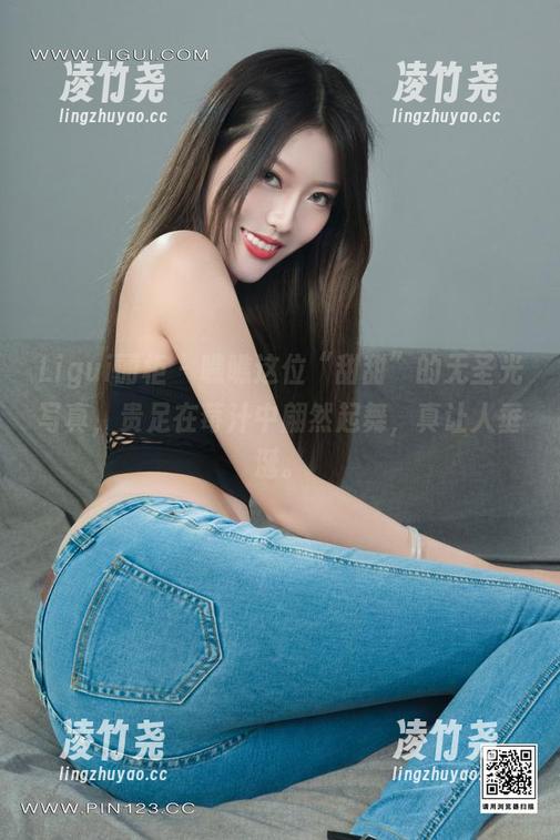 Ligui丽柜 - 瞧瞧这位“甜甜”的无圣光写真，贵足在莓汁中翩然起舞，真让人垂涎。