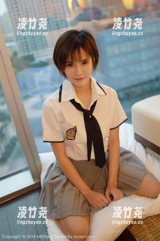 MFStar模范学院 - 在Lingyu的女王写真里，谁还敢说平庸不可能