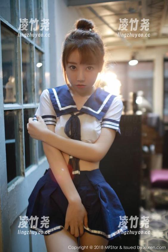 MFStar模范学院 - 冲！修女Lingyu来啦，谁能抗拒她的美图与套图？