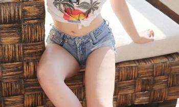 MyGirl美媛馆 – 清纯许诺Sabrina写真：这得有多美，让人想去借个五百金杯！