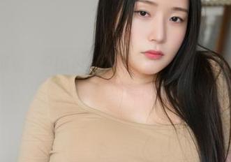 只要你敢看，Pia(피아)的黑猫与金蟒图包就让你一次性免费拥有
