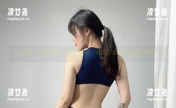 Sira(시라)的灰丝：我在看她时，还以为我在看丝绸布料展！