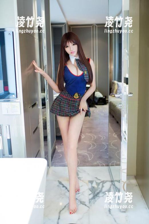 TuiGirl - 潘娇娇死库水分享：谁能抗拒这水滴滋润的嘴角？