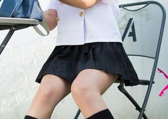 UGirls尤果网 – 杜花花的新作，蕾丝再美也怕被胖木耳抢镜，快来刷新！