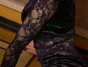 UGirls尤果网 – 高清鲜明的又是一套制服，照出的是不同寻常的陈雅漫。