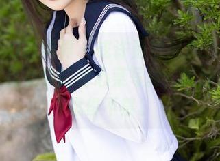 XIAOYU语画界 – 或许是觉得兔子不吃窝边草，这免费的甜心菜写真，妹妹看得我忍俊不禁。