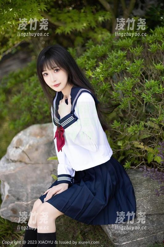 XIAOYU语画界 - 或许是觉得兔子不吃窝边草，这免费的甜心菜写真，妹妹看得我忍俊不禁。