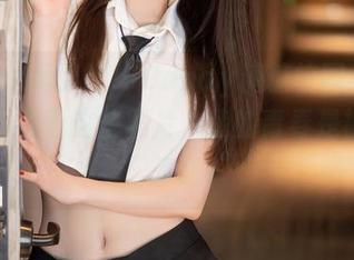 Xiuren秀人网 – Candy糖糖校园美图，真好，看着这些照片，我的青春是被“毒”了吗？