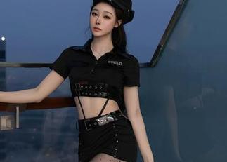 Xiuren秀人网 – 当Jennifer小若遇上睡衣，福利作品超出我的小期待。
