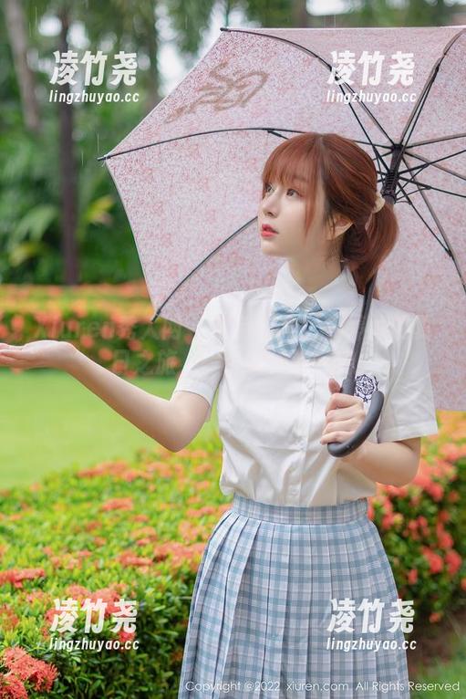 Xiuren秀人网 - 定制图集：刘婷婷的夏日之旅，一个夏天的气息
