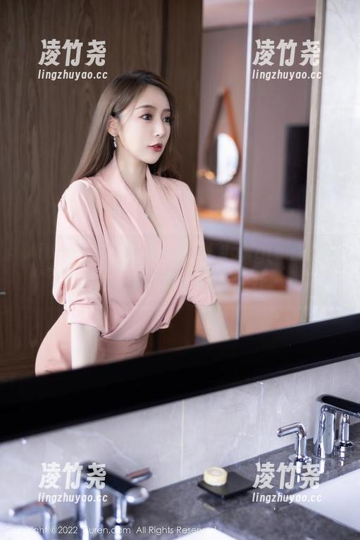 Xiuren秀人网 - 一份小甜angle的旅拍合集，免费送你脑洞大开。
