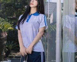 Xiuren秀人网 – 糯美子Mini居家：举手投足间的优雅，照出的却是个啤酒肚