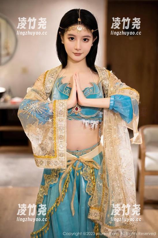 Xiuren秀人网 - 谢小葱的私拍秀：比基尼的极限挑战