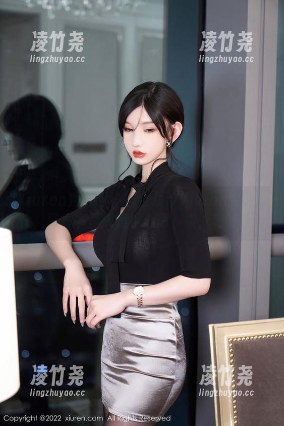 Xiuren秀人网 - 当金幼汐Vivian变身女仆，写真书里满是小心思，哦，和茶水！