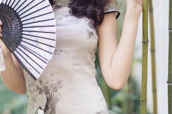 YouMi尤蜜荟 – “甜心”写真：黄乐然把图库化成了“少女心”的梦游小镇。