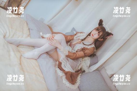 别眨眼，coser衣衣的御姐图库正在悄悄撩拨你的想象