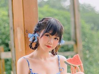 miko酱ww的自拍图集：她的脸有多精彩，跟你的想象比一比。