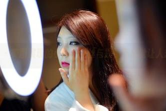 pans – 美图展现的小九，蕾丝与露，不自觉让人想多…