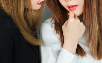 丽柜 – 发现佳怡与天使的微妙关系，这组资源真让人意外