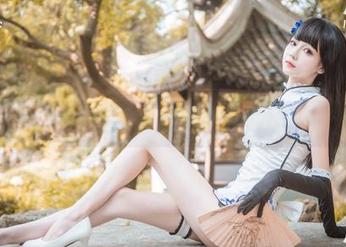 在网盘翻找泳装作品，找到你的负卿的冲田总司！