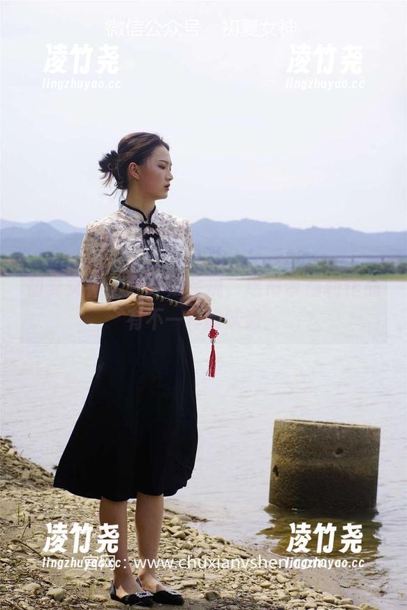 初夏女神 - 环环贼会挑，这吊带福利作品有不一样的味道。