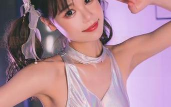 千反田鹿子的少女写真，下载逻辑根本抵不过我这颗躁动的心。