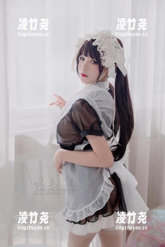 没法不炸裂的美图分享：穹妹浴衣撞上咬人小小兔