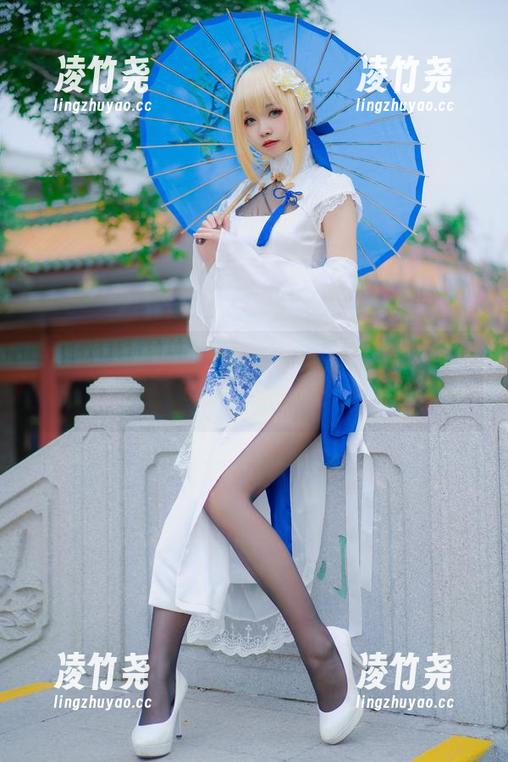 资源到！大大卷卷小卷的女王之光，图包带你high翻天