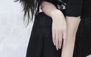 小众视觉 – 想看小薯条的自拍大赛：原图辛酸，照片则充满创新！