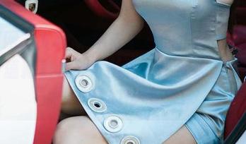 尤果网爱尤物 – 娜依灵儿的作品，制服密钥，蕴藏着各种可能性，比如你能否坚守下载的底线？