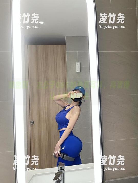 微密圈 - 左公子666的油亮写真，高清得让人眼前一亮