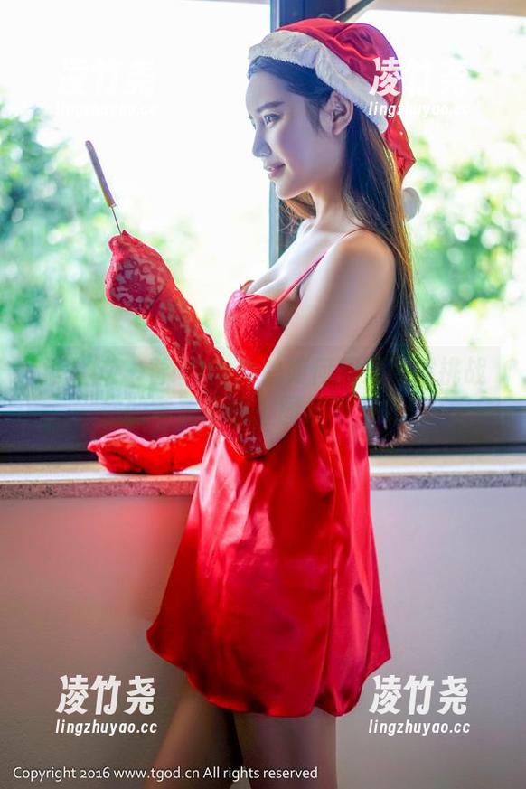 推女神 - 看Milk楚楚如何用双马尾挑战你的审美底线：图集不少哦！