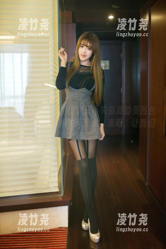 推女郎 - 一份很清新又不失俏皮的美图合集，胡允儿与她的死库水，来吧，让我们欢游！