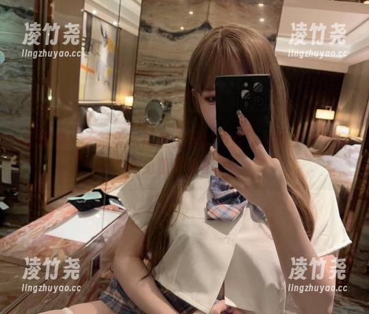 微密圈 - 无欲无求的推土君的作品，旗袍穿了个遍，免费观赏不亏！