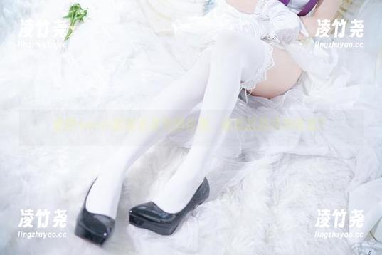 星野saori的连衣裙美图合集，谁能抗拒这种诱惑？