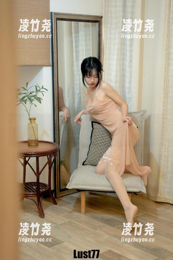 这车内的柒柒要乖哦，私房原图太真实，不看会是遗憾…但也可能很失落吧。