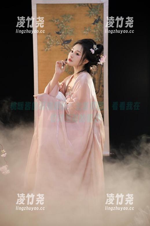 桃暖酱的厨房探险：全套原图，看看我在切洋葱时的眼泪