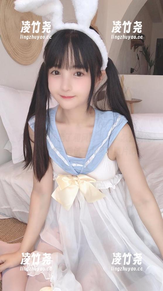 桜井宁宁这次选了和风比基尼，怎么就能这么好看？尝试一下免费照片吧