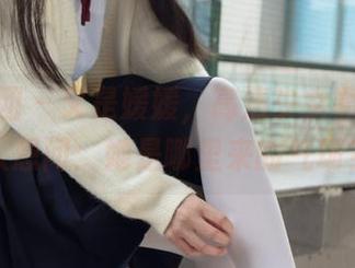 森萝财团 – 又是媛媛，高清少女套图，让人想问：她是哪里来的气场？