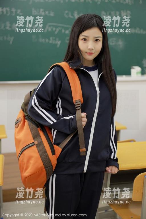 模范学院 - 更新！Abby王乔恩泳装套图，翻晒了我对生活的普通想法，谁说只要二十岁才性感？