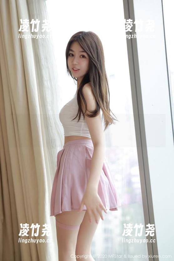 模范学院 - 电竞唐嫣修女精选：当信仰遇上自拍，摄影师可能会祈祷！