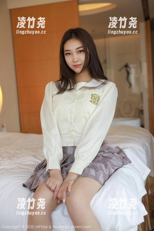 模范学院 - 她的睡衣也太有个性了吧，黄乐然福利写真真是让我停不下来！