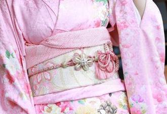 模范学院 – 限量版黄乐然的少女合集，谁没想偷偷收藏几张带回家？