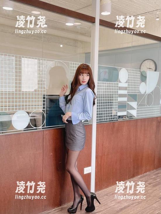 圣诞B作品，泥泥汝这是要把我给看懵的节奏吗？