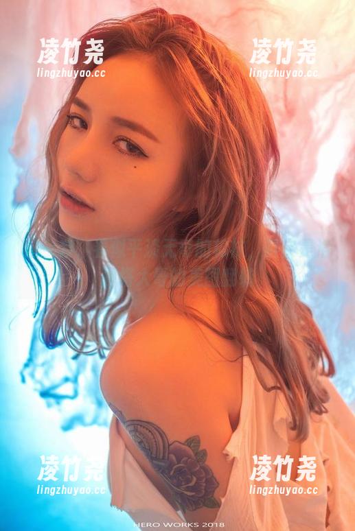 这一套，看似平淡无奇的棉袜，其实是洛丽塔大哥的美图翻转