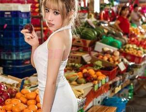 爱丝 – 若兮的美脚：套图之王，观众坐稳了别跌下去哦！