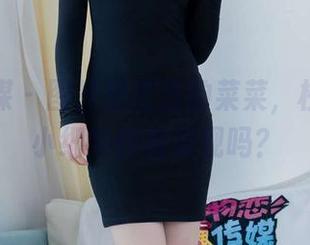 物恋传媒 – 图片里透出的菜菜，校服上的小细节你有发现吗？