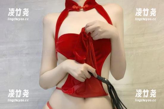 微密圈 - 相扑猫的新尝试：黑丝吊带全套，原图我承包了！