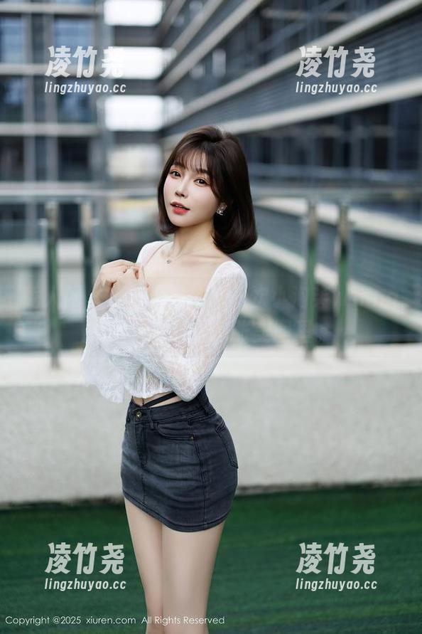 秀人网 - 夏日合集，这一次小泡芙winna把清凉装进了每张美图里。